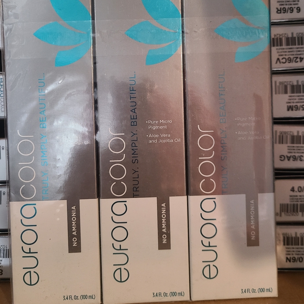 Eufora Color permanent professional hair dyes